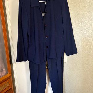 EUC Size 12 Pant Suit